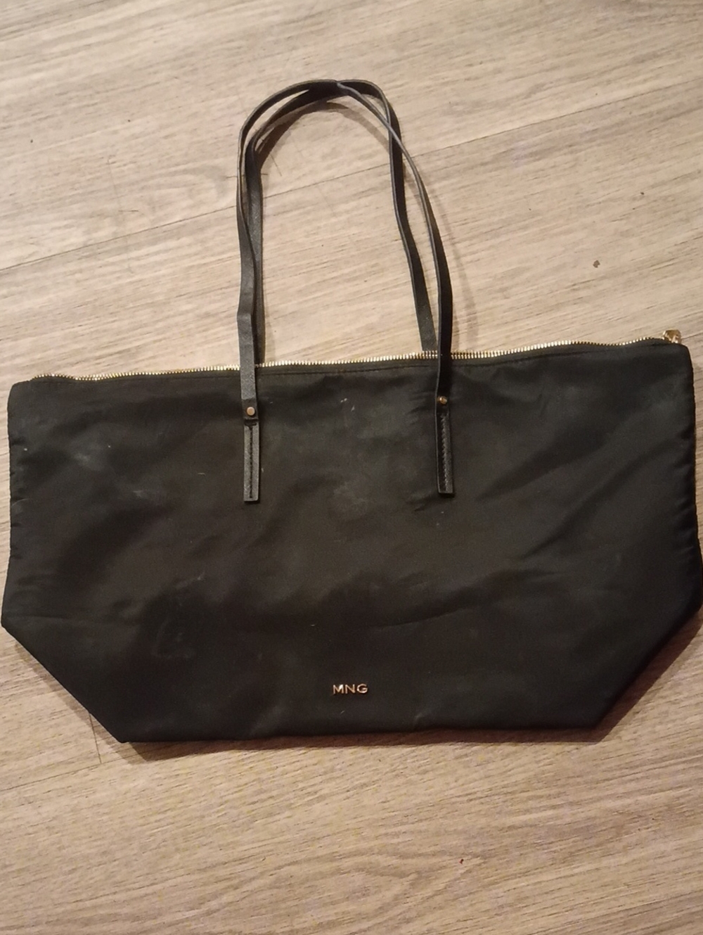 Mango Black Zip-Top Tote with Gold Accent